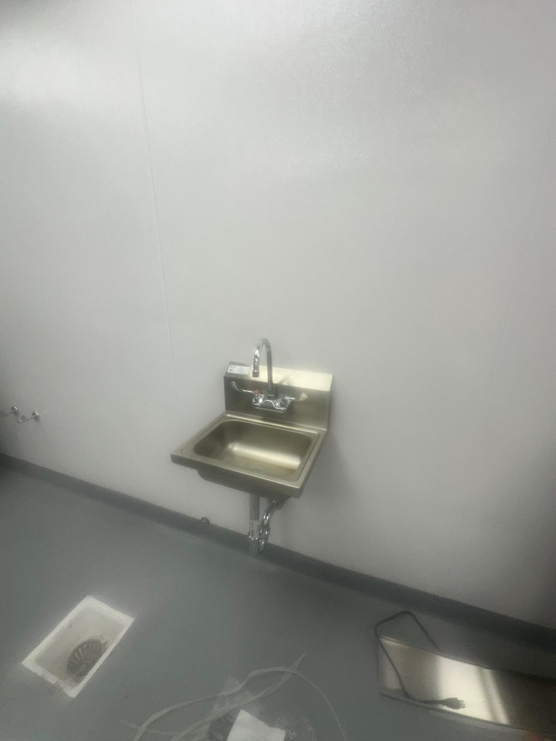 Hand Sink Floor Sink Commercial - Bay Wide Plumbing